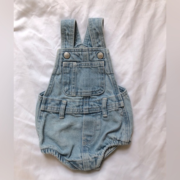 Jessica Simpson & Healthtex Denim Overalls, Jumpsuit, & Animal Print Onesies - Picture 5 of 9